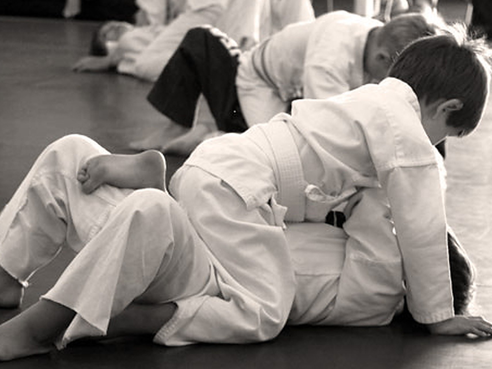 Kids training Brazilian Jiu Jitsu
